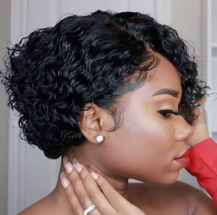 Perruque Femme Courte Bouclée - Cheveux Synthétiques Style Européen Naturel - SADJÉ