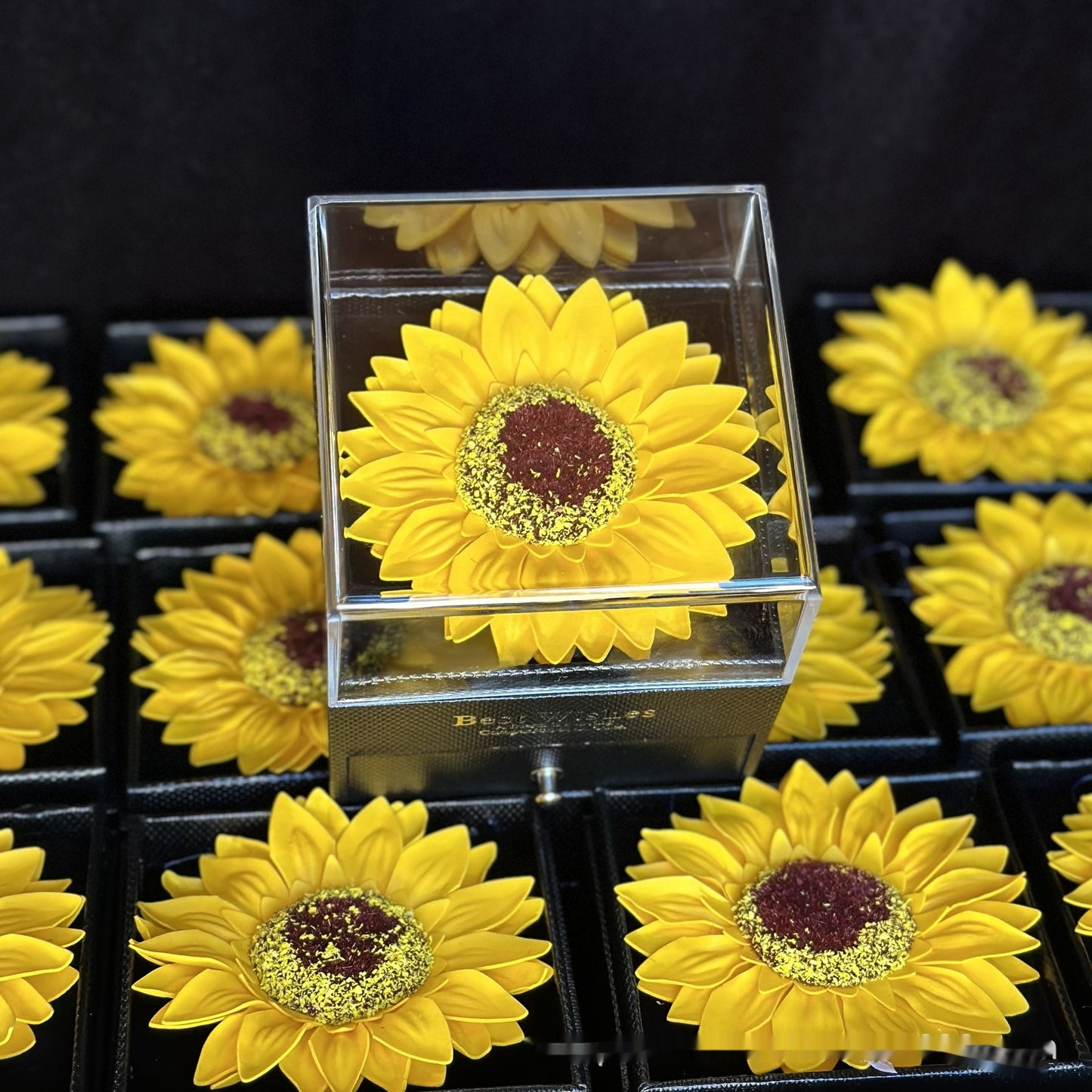 Boîte à Bijoux Tournesol Acrylique avec Collier - Coffret Cadeau Fleur Artificielle - SADJÉ