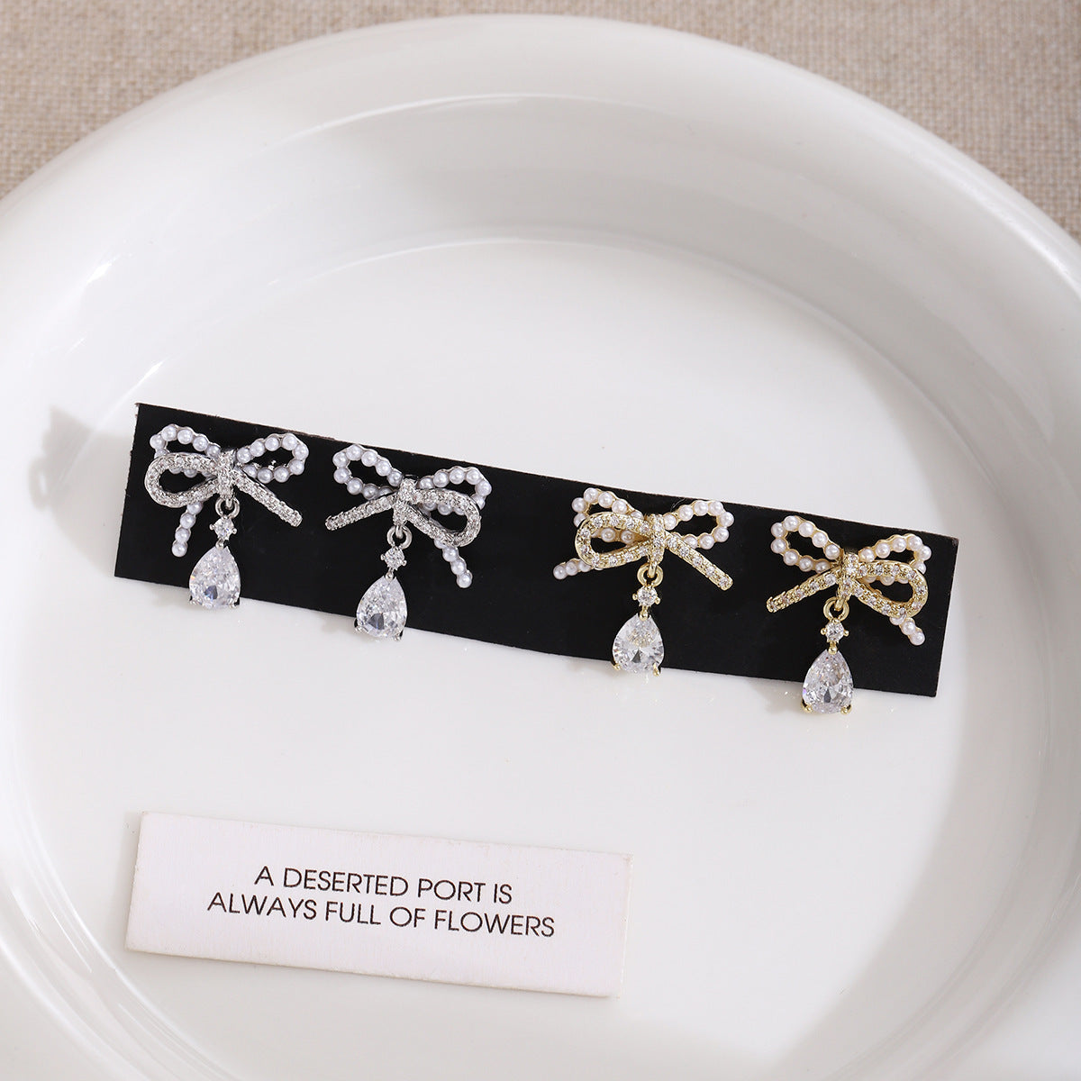 Boucles Oreilles Femme Géométriques Alliage - Diamant Nœud Élégant - SADJÉ