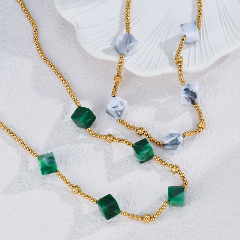 Collier Pendentif Carré Acier Inoxydable 28g - Design Géométrique - SADJÉ