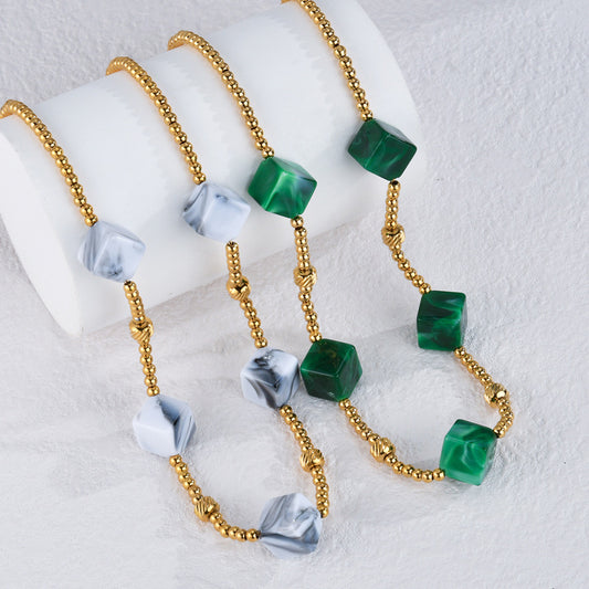 Collier Pendentif Carré Acier Inoxydable 28g - Design Géométrique - SADJÉ