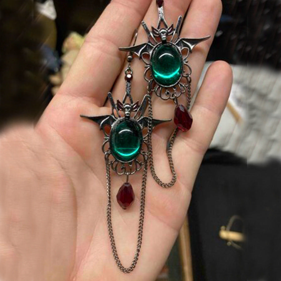Boucles d'Oreilles Gothiques – Émeraude Motif Chauve-souris - SADJÉ