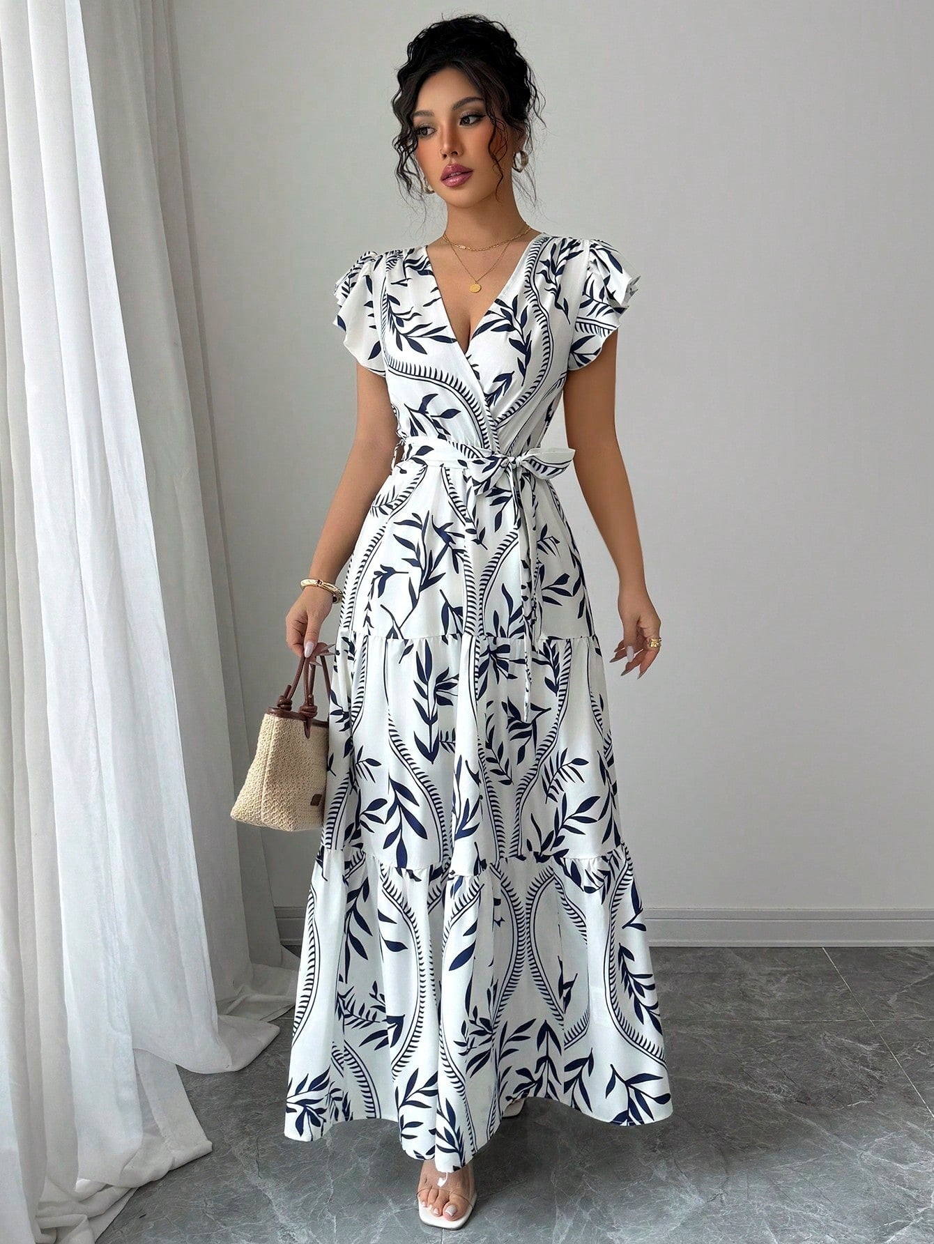 Robe Femme Florale Manches Courtes - Coupe Évasée Élégante - SADJÉ