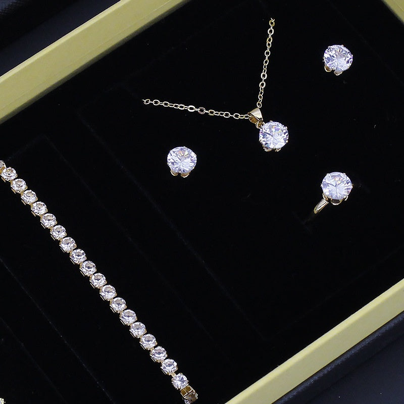 Coffret Bijoux Femme 5 Pièces – Montre Bracelet Collier Boucles Bague - SADJÉ